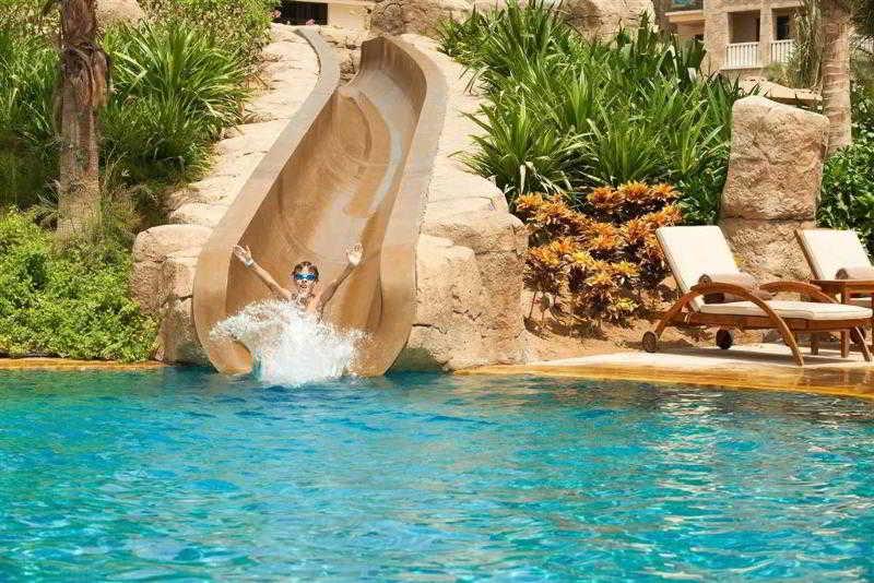 Sofitel Dubai Palm Apartments Zewnętrze zdjęcie A water slide